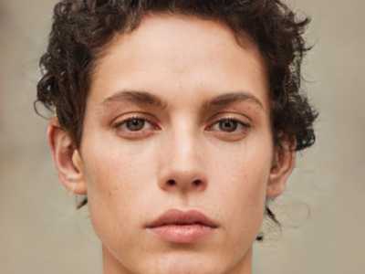 秀洲区牙齿挤矫正的医生哪位技术强(曾聪医生口腔价格查询)